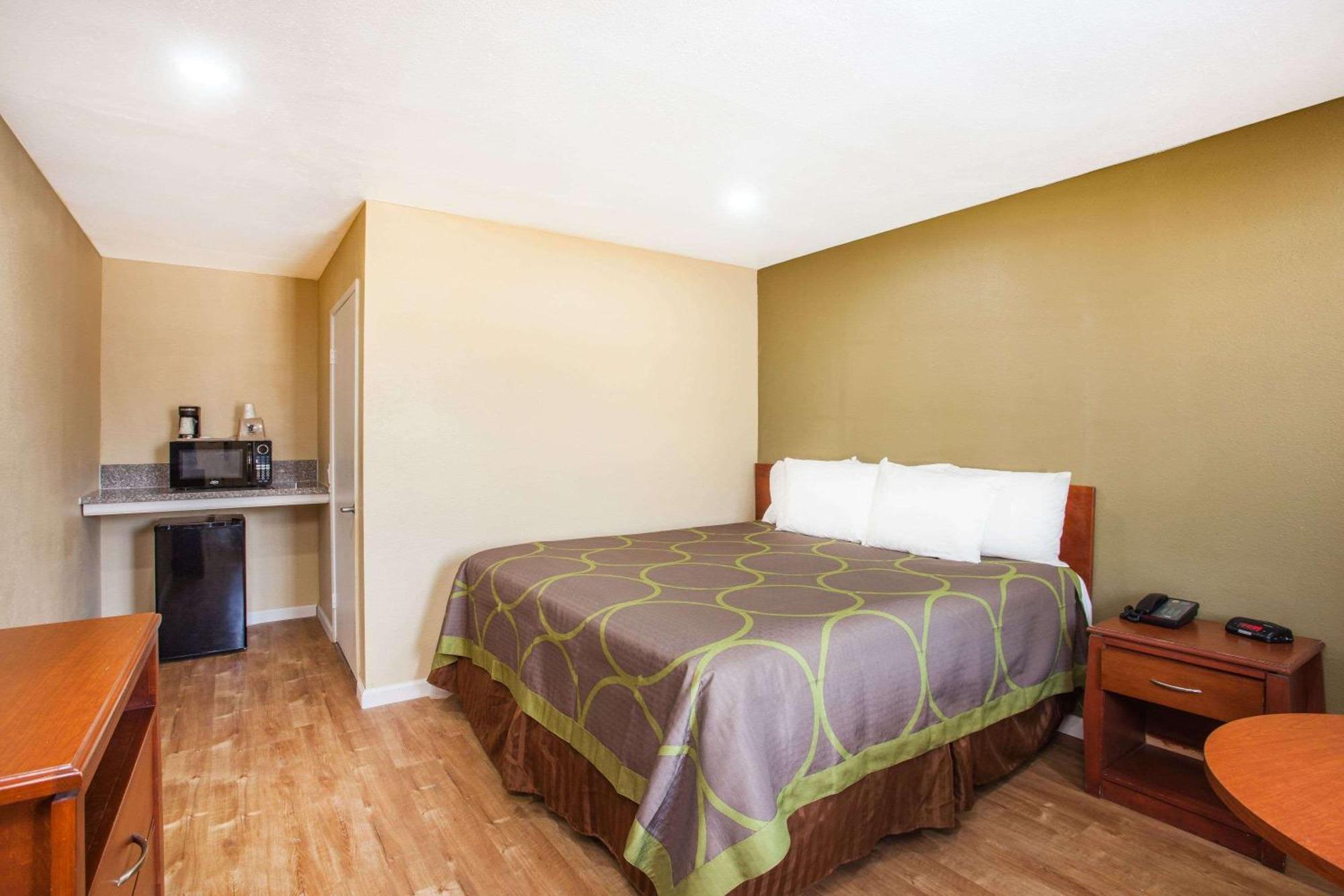 Super 8 By Wyndham Redlands/San Bernardino Exterior foto
